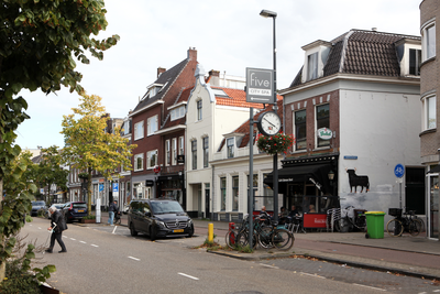 916002 Gezicht op de panden Biltstraat 63 -hoger te Utrecht.